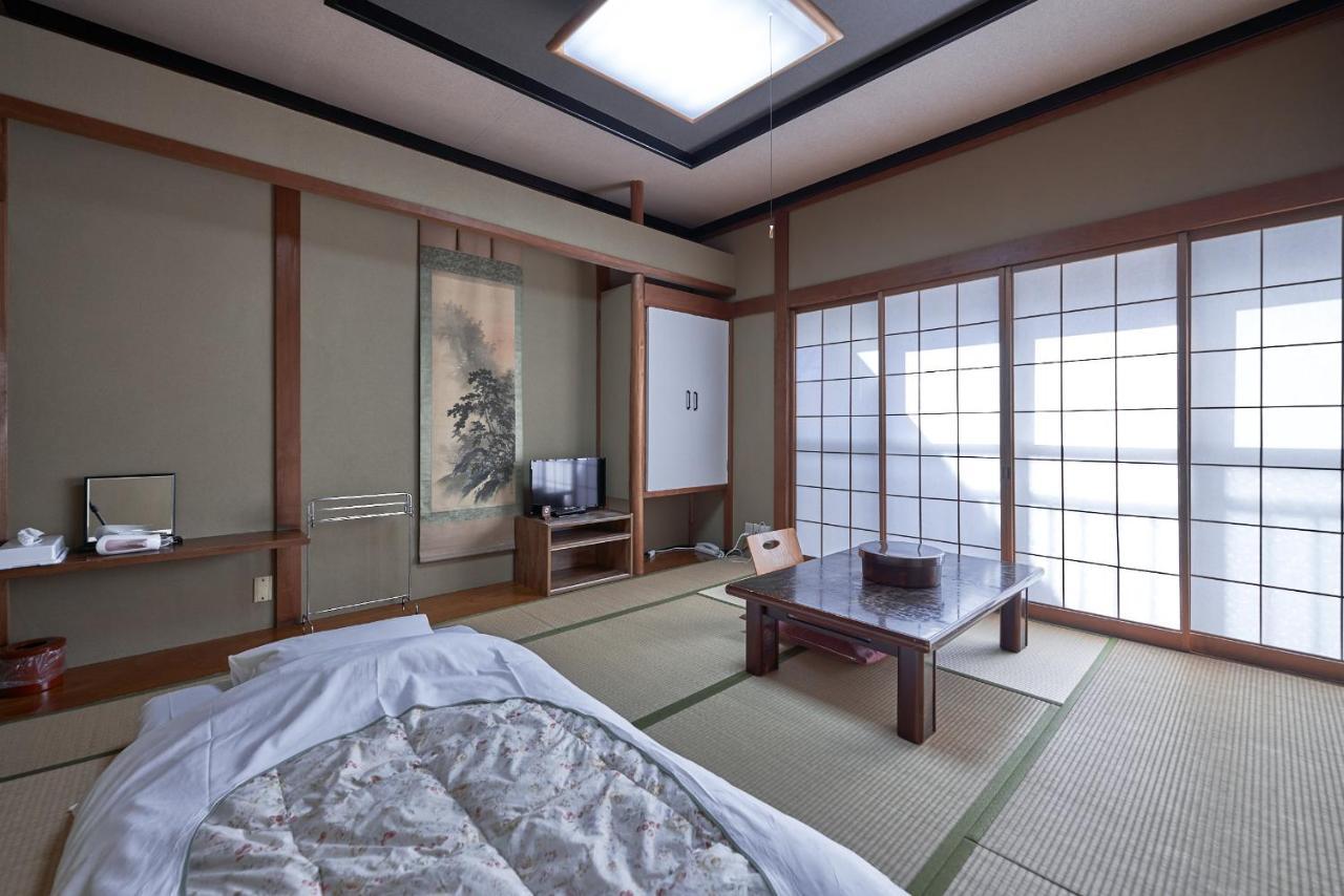 Ryokan Yamamuro Kanazawa Room photo